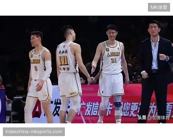 广厦在与山西的决胜场中展现冠军级防守，成功限制对手命中率晋级四强
